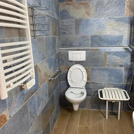 호텔 Kyriad Eco - Bessoncourt 2*