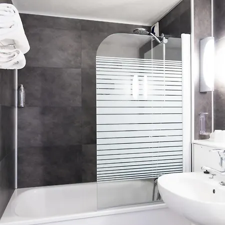酒店 Kyriad Eco - Bessoncourt 2*